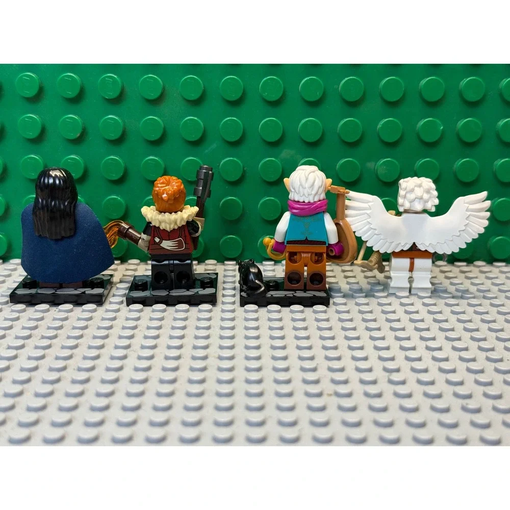 Lego Dungeons & Dragons CMF 71047 Strahd Elf Bard Barbarian Aarakocra Lot of 4